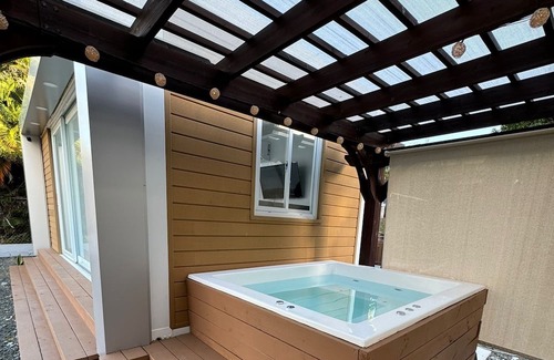 Monte Grande Apartment | Casita Mary, espacio para parejas a minutos de las mejores playas del Oeste.