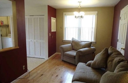 Fayetteville House | Adorable Fayetteville Ranch, great walkability, close to Town Center