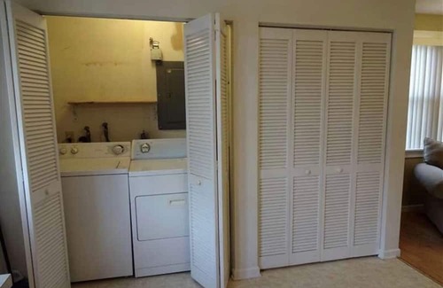 Fayetteville House | Adorable Fayetteville Ranch, great walkability, close to Town Center
