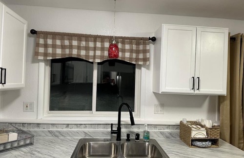 Northeast Anchorage Apartment | Family friendly, centrally-located 10 minutes to Down town,15 min from airport