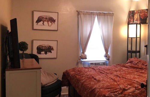 Syracuse House | Room available within Professional Travelers House
