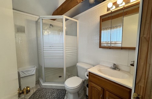 Southampton Cottage | The Loft at The Beach House Southampton - Unique Studio Apartment close to Beach