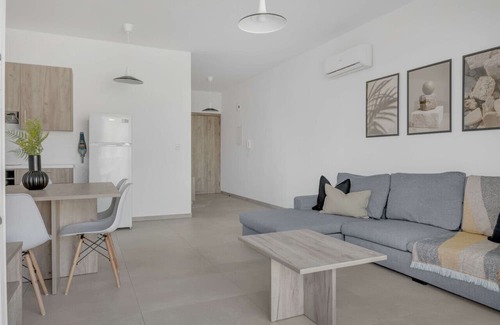 Strovolos Apartment | Phaedrus Living: Eolus Residences Artemis