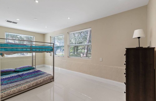 Gulf Coast Acres House | Tranquil Getaway: Relax in our Peaceful Haven