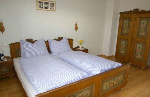Durnbach Apartment | Gentian in Villa Schönblick