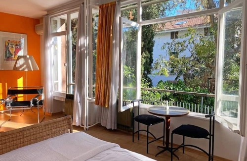 Fenerbahce Apartment | Artistic Apartment in Fenerbahce!