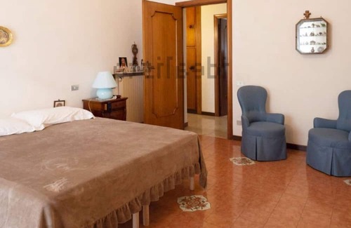 Bockenheim Apartment | 4 Moderne Zimmer für 8 Personen