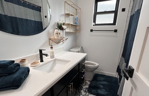 Harlingen House | Cozy Casita centrally located in the Valley