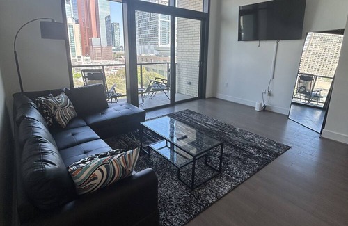 Central Business District Apartment | Stunning Luxury High-Rise One-Bedroom Retreat with City Views