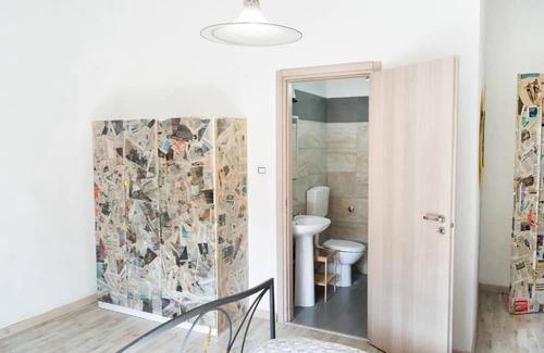 Secondigliano House | Vrbo Property