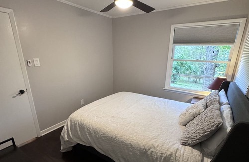 Nacogdoches House | The Guesthouse at Casa Colina