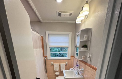 Nacogdoches House | The Guesthouse at Casa Colina