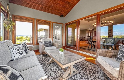 Galena House | Breathtaking 360 Degree Views! Private Swim Pond, Sauna & Home Gym On 43 Acres!
