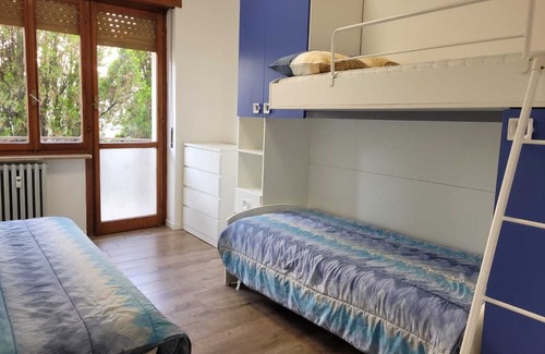 Valenza Apartment | Holiday Apartment "Scopri Il Fascino Della Città D'Oro" with 2 Balconies & Wi-Fi