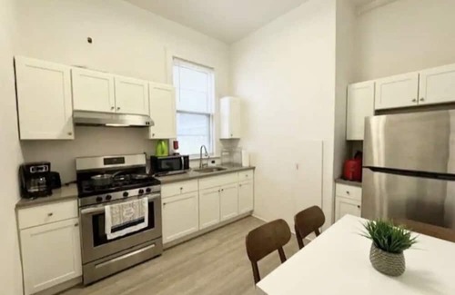 Weehawken Apartment | Cozy 3 bedroom with NYC views