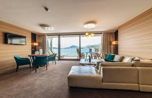 Przno Apartment | Luxurious 2BR Suite Great Terrace