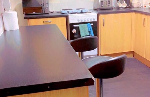 Gillingham House | QUEENS GUEST HOUSE