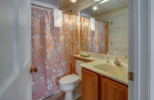 Killington Condo | Pico Mountain Condo: Ski On/Off, Close to Killington. C307