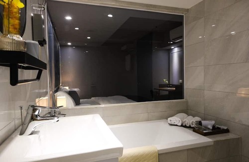 Sanchong Hotel | Giant Rich Hotel