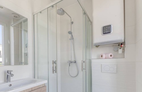 Le Raincy Apartment | Vrbo Property