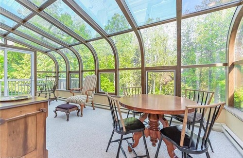 Elora House | Large river front home minutes from downtown Elora!