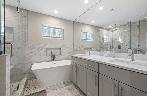 North Austin Civic Association House | Entire Newly Renovated Home