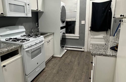 Downtown Baltimore Condo | Sol Skyloft w/Earth Lounge