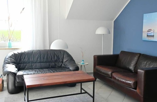 Wenkendorf Apartment | Holiday home in Westfehmarn