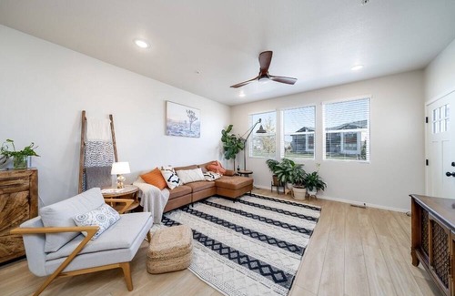 Windsor Condo | Luxury Condo in Windsor, CO