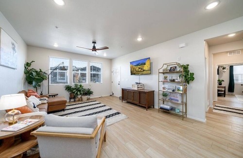 Windsor Condo | Luxury Condo in Windsor, CO