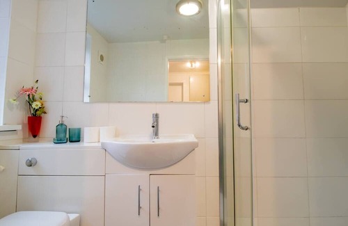Newcastle-upon-Tyne House | Pass the Keys | Cosy Flat in Newcastle Upon Tyne