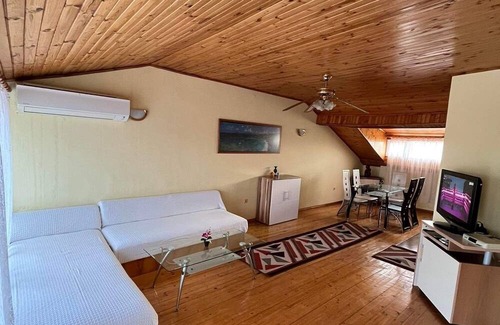 Nessebar Apartment | Welcome to our guest house in the beautiful old town of Nessebar