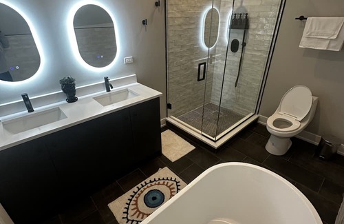 Douglas Apartment | Luxury Condo Chicago - FREE parking
