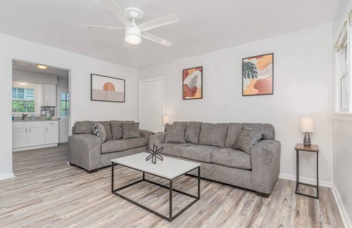 Northeast Virginia Beach House | Wake Forest Bungalow