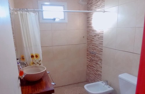 Macrozona Meseta Cerro Calafate Cabin | Cabaña Completa Ideal Para Grupos 5 Minutos Caminando del Centro de El Calafate!