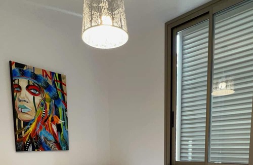Gemmayzeh Apartment | Stylish Loft in Gemayzeh, Down Town, Beirut. 24/24 Electricity .