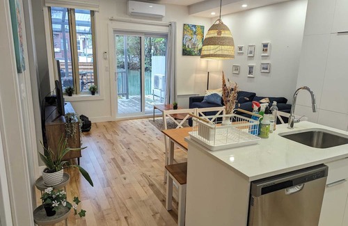 Verdun Condo | Cozy, modern, house-like condo, big backyard, sunny deck, space for 2 cars