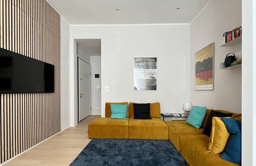 Bolognina Apartment | Vrbo Property