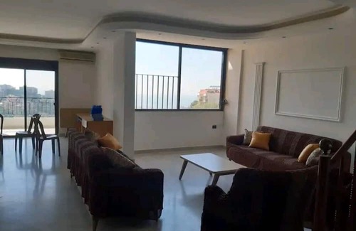 Duhur ash Shuwayr Apartment | Stunning 4-Bed Apartment in Ain Saadeh