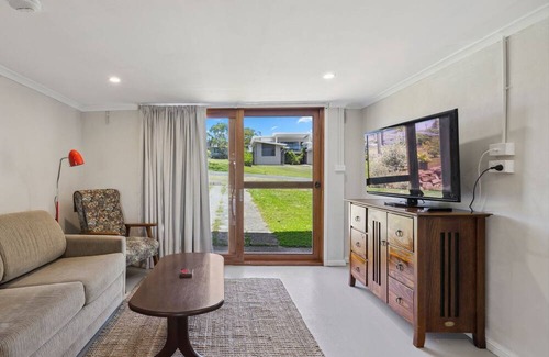 Safety Beach Apartment | This property has everything to make your holiday as easy as possible, a well-equipped kitchen, 2 si