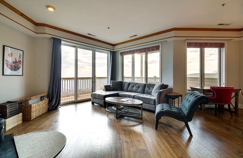 Chestnut Springs Apartment | Massies Mill Condo: Mountain Views in Wintergreen!