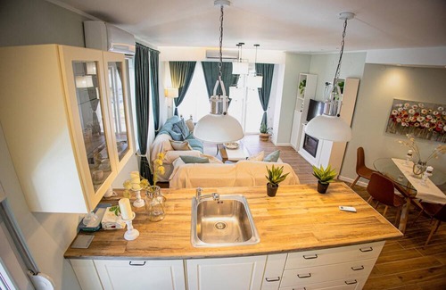 Volos Apartment | Valentini's Uptown Flat