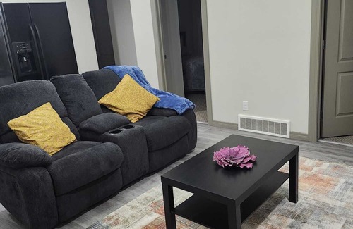 Panorama Hills House | Cozy 2 bed suite in calm neighborhood and dedicated parking