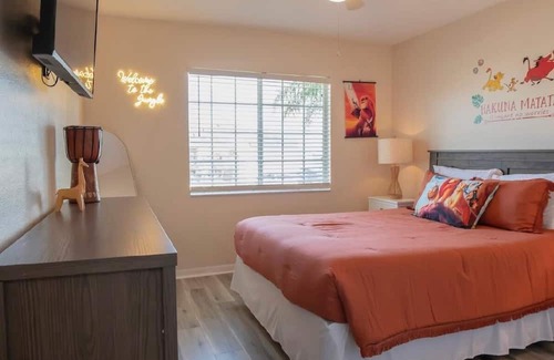 Hillcrest Estates House | 4 BR +Themed Rooms & Private Pool 7 Miles to Disney!