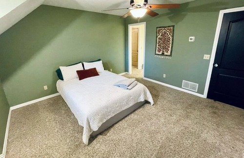 Bentonville - Fayetteville House | Cozy and spacious 2-story home in center of NWA!