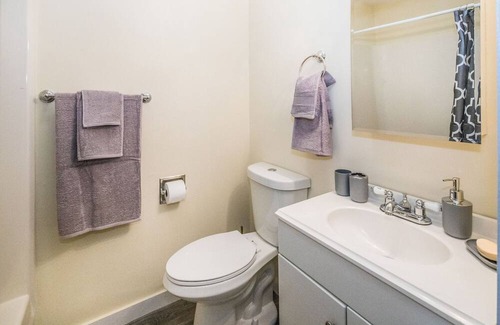 East Haven  Rutland County Apartment | Stay in style near Killington ski resort