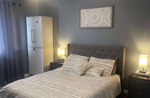 Panama City House | Krafty Hideaway 2 bed 1.5 bath Fenced-in backyard for your pets