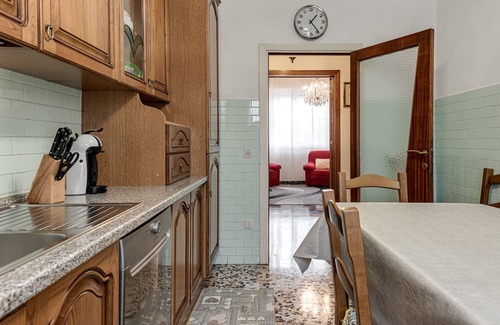 Peretola Apartment | Apartment 'Firenze' with Shared Garden and Wi-Fi