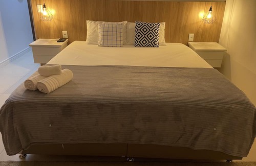 Jabaquara House | Casa Super Nova Praia do Jabaquara -3 Suítes