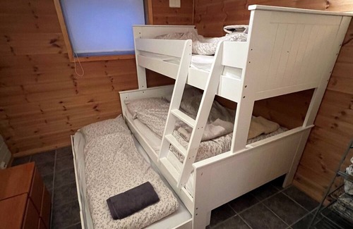 Tromso Apartment | 3 room apartment with parking. Near Downtown!